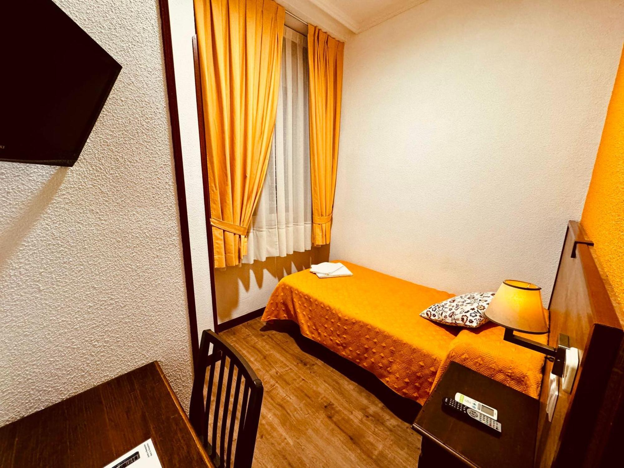 Guest house Edreira 2*